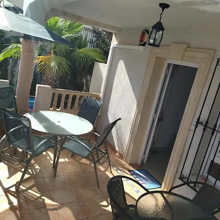 Ramblas 828 Appartement *